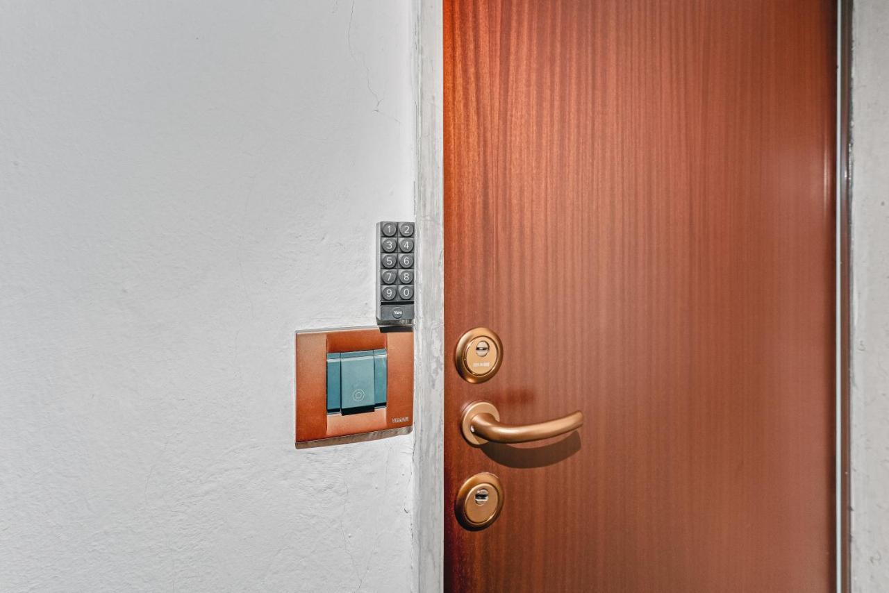 Metro M1 - Smart Home, Fast Free Wifi & Netflix Milaan Buitenkant foto